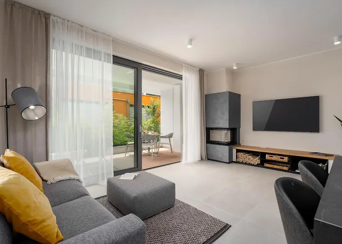 The Q Bliss - Your New 4-Star Hideaway With A Garage
