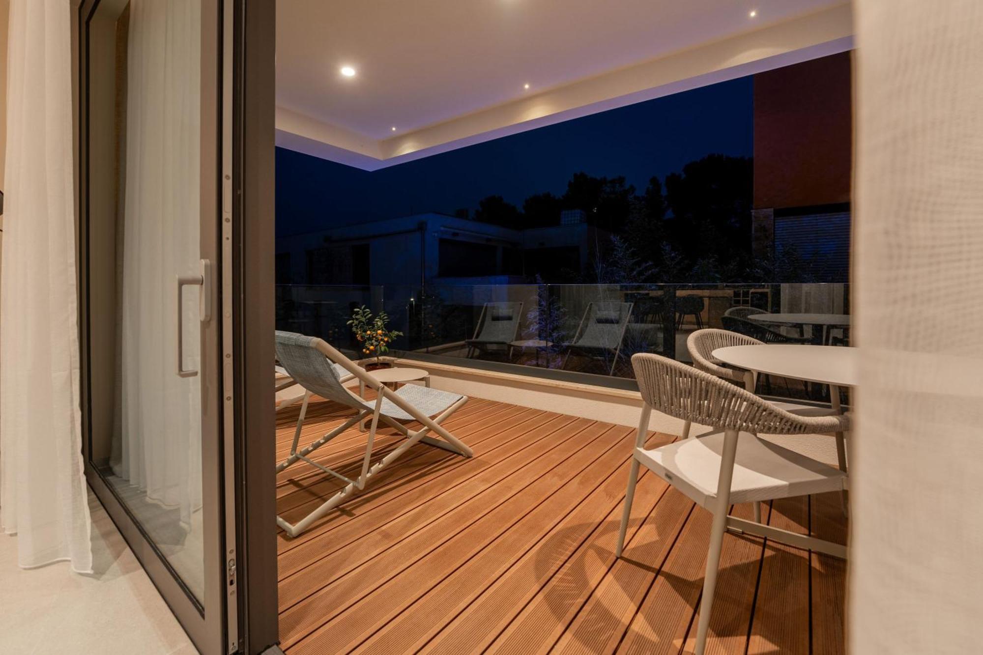 The Q Bliss - Your New 4-star Hideaway With A Garage Apartamento Rovinj
